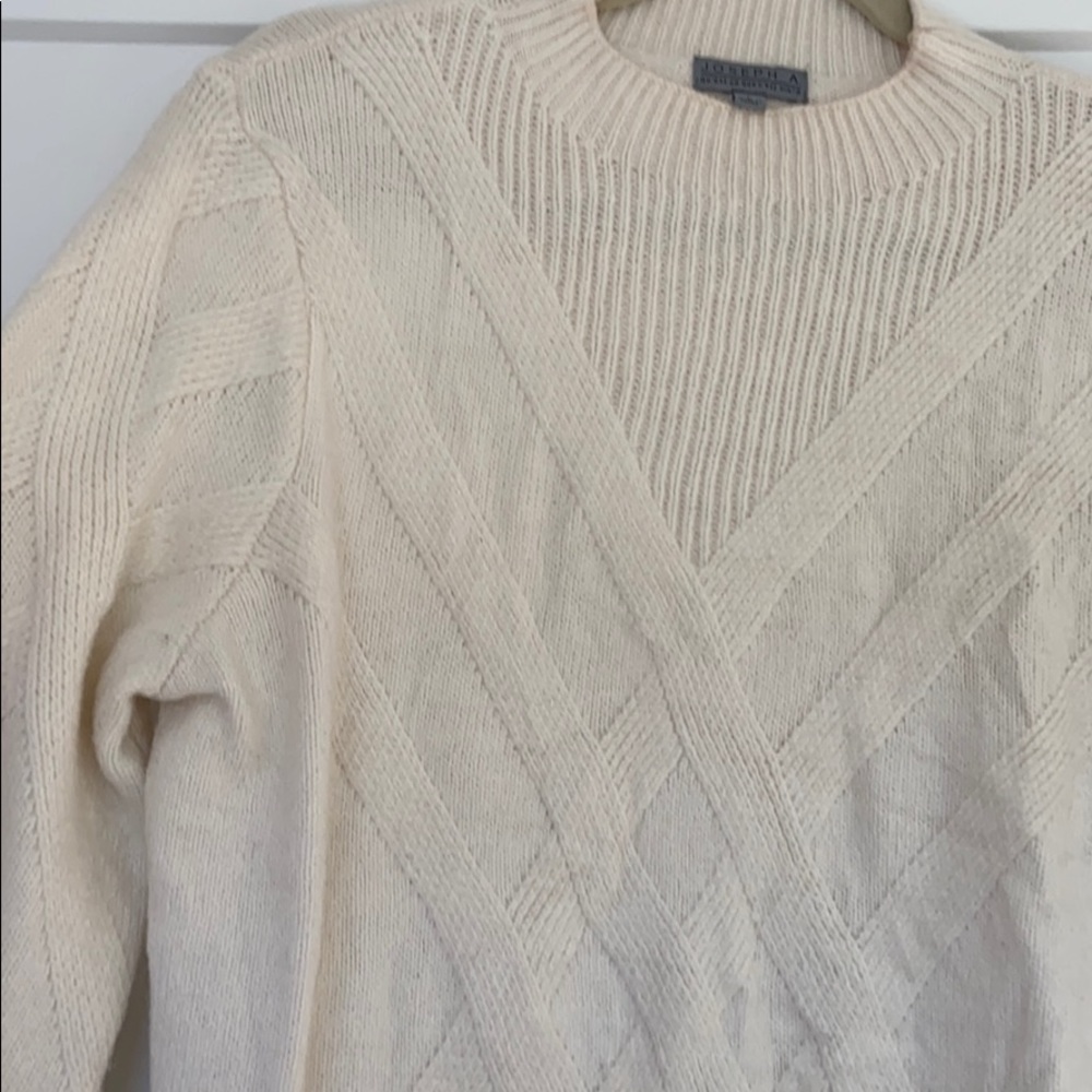 Sweater - Picture 3 of 3